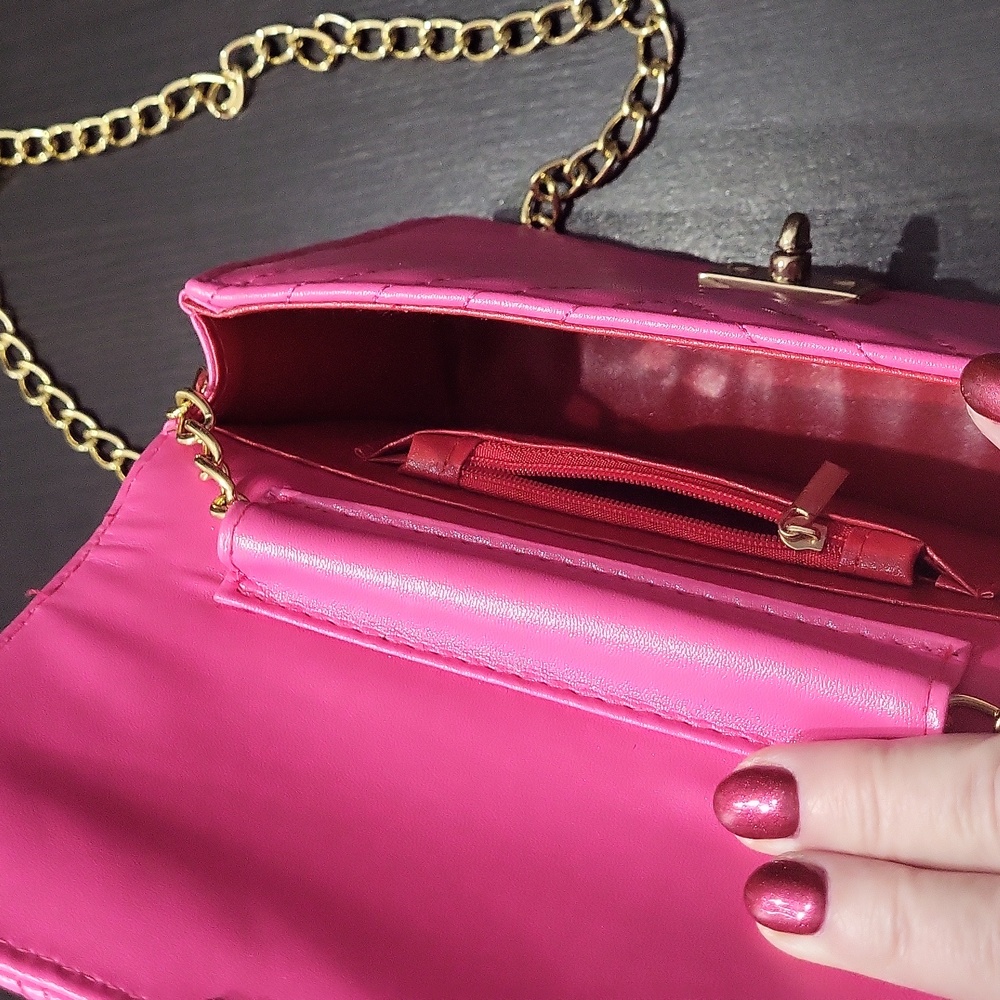 Pink Quilted Chain Cross Body Shoulder Bag - Picture 4 of 6